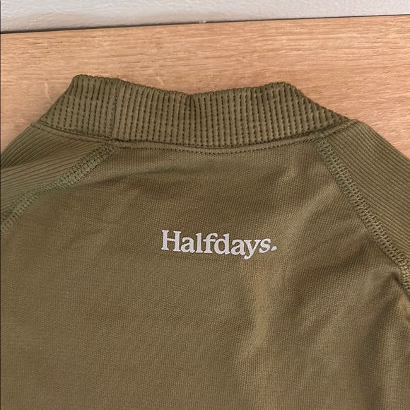 NEW Halfdays Olive Green Base Layer Set Leggings Long Sleeve Top Skiing - Picture 5 of 9